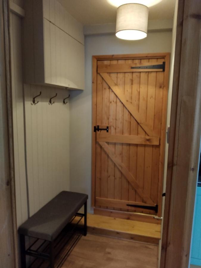 Self Contained Flat In Llanfyllin Powys Lejlighed Eksteriør billede